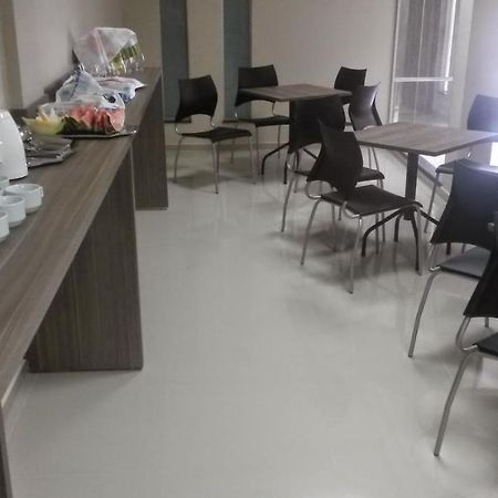 Topazio Park Hotel Afranio Екстериор снимка