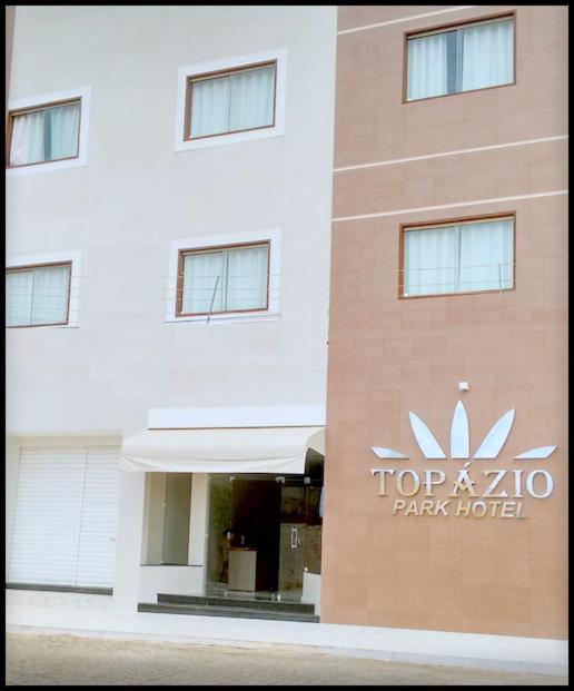 Topazio Park Hotel Afranio Екстериор снимка